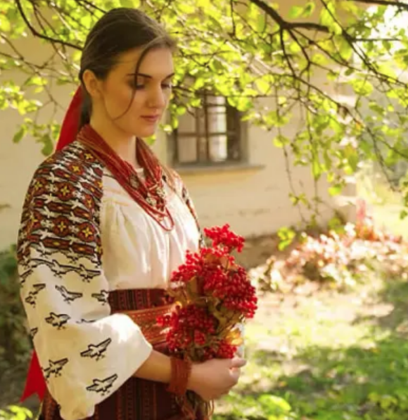 Украинская народная песня - В саду гуляла ноты для фортепиано