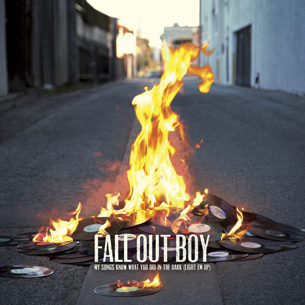 Fall Out Boy - My Songs Know What You Did In the Dark (Light Em Up) ноты для фортепиано